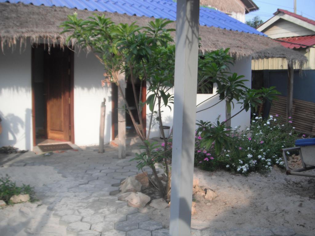 Pat Pat Guesthouse 시아누크빌 외부 사진