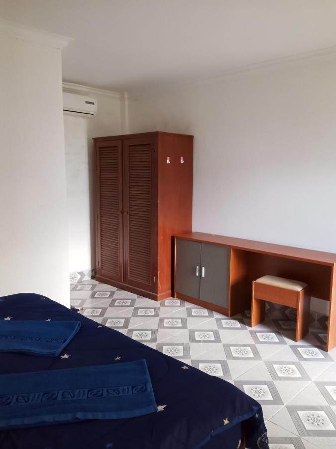 Pat Pat Guesthouse 시아누크빌 외부 사진